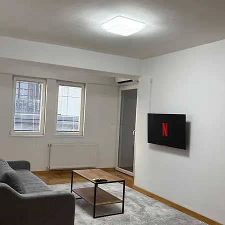 Daire Dream Home-modern,familyheaven,bus Station Üsküp
