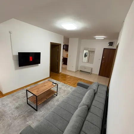 Dream Home-modern,familyheaven,bus Station Daire *